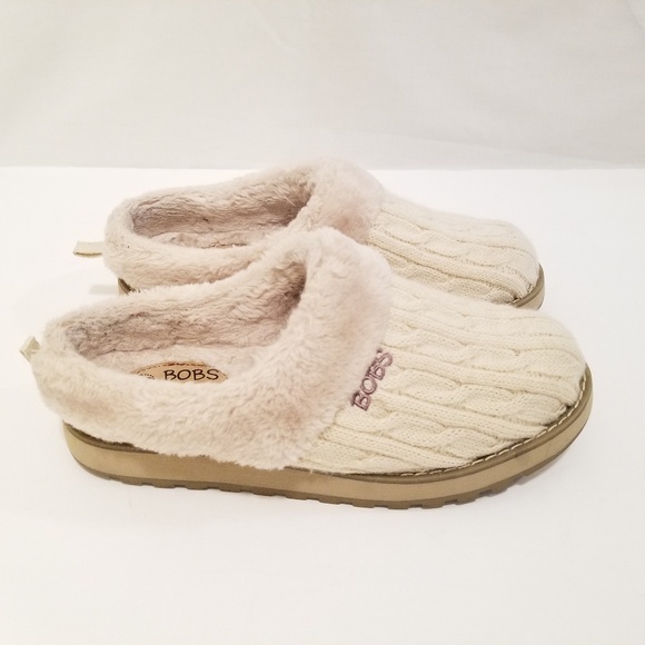 skechers slippers size 7